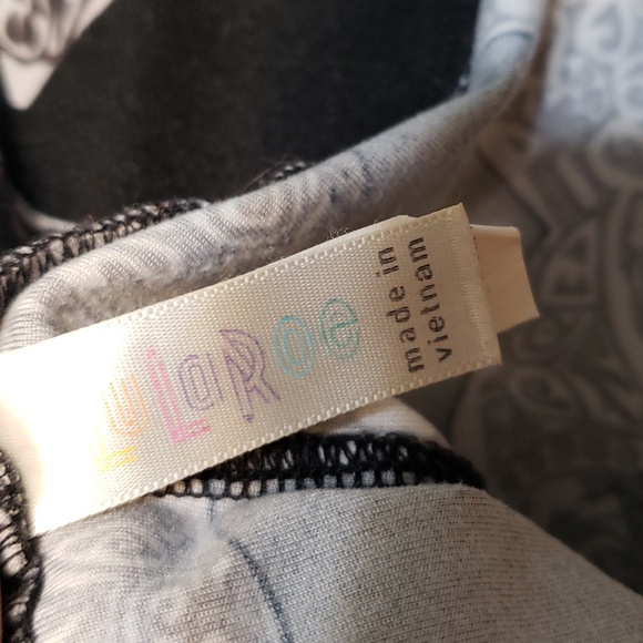 Bundle of camel print leggings TC - Picture 9 of 10